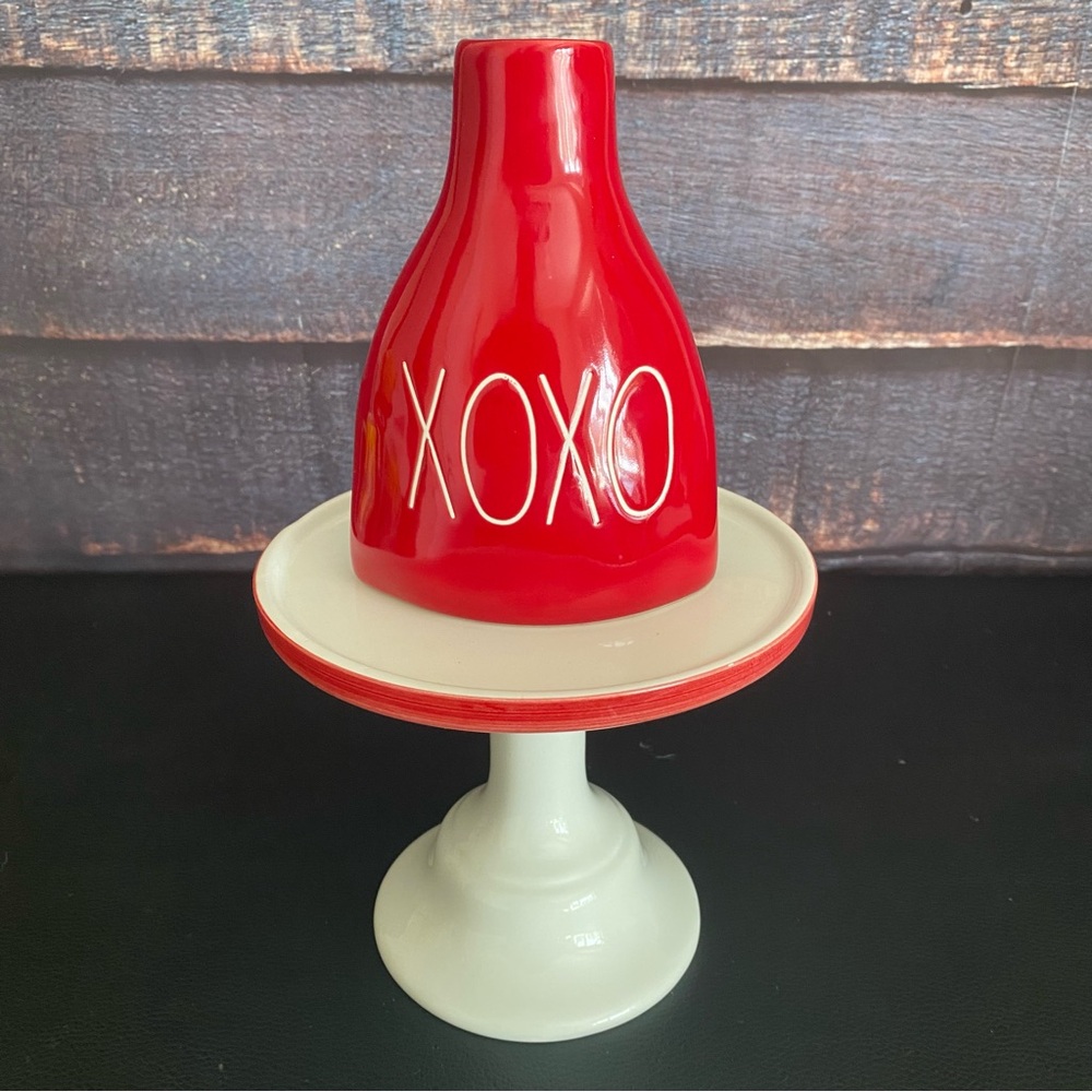 Rae Dunn XOXO Ceramic Vase